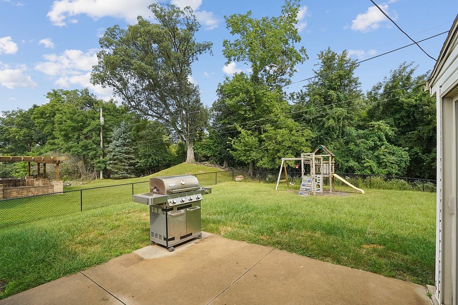 Furnished Finder property 1049031_1 photo 32