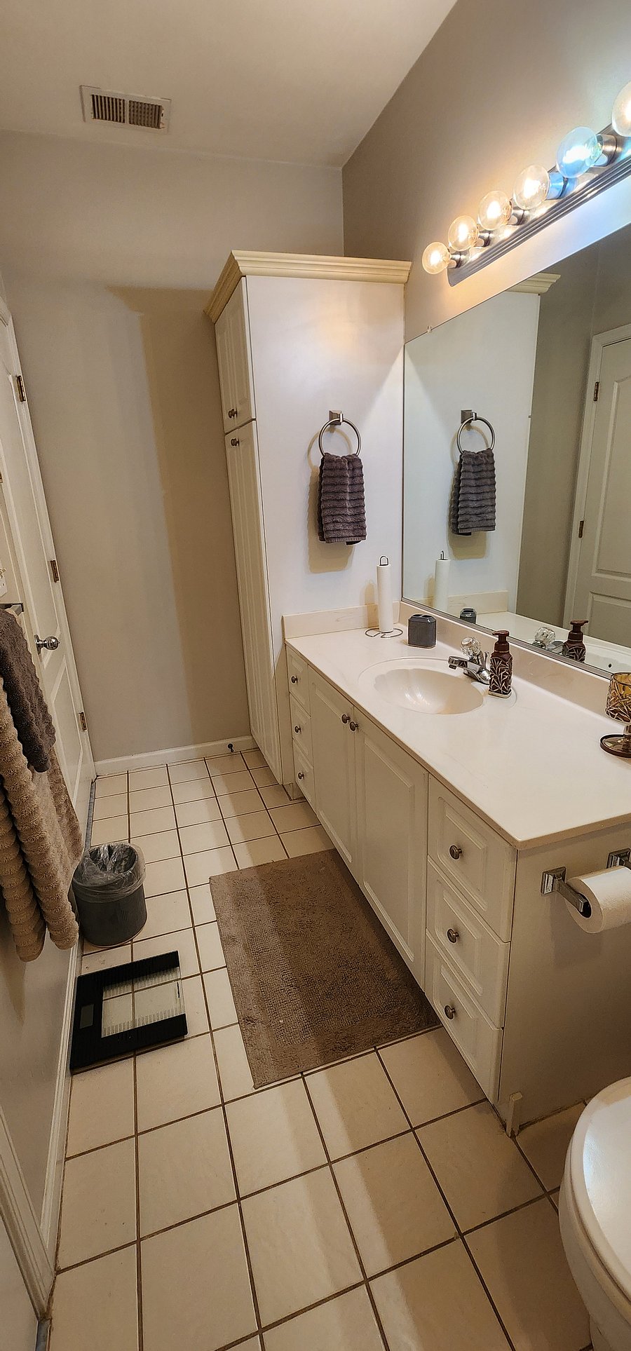 Furnished Finder property 1049040_1 photo 32