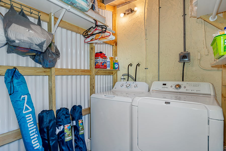 Furnished Finder property 1049048_1 photo 37