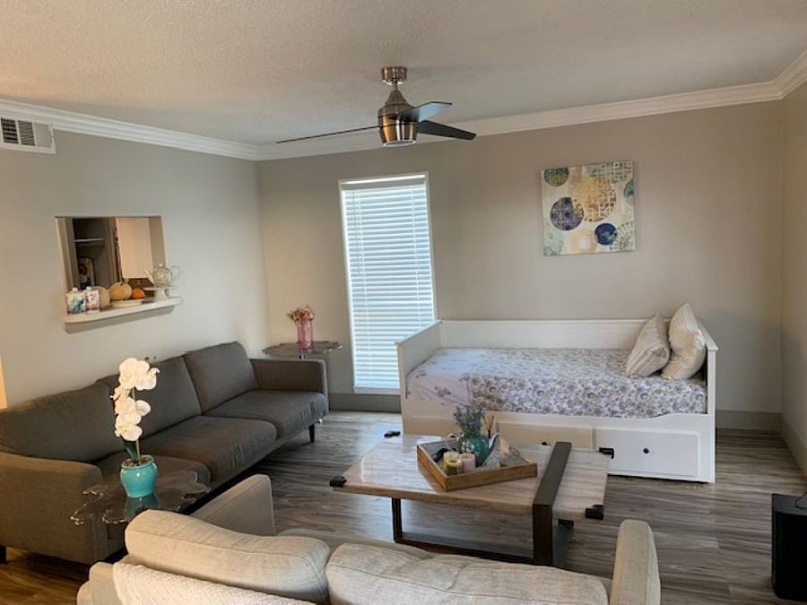 Furnished Finder property 1049052_1 photo 3