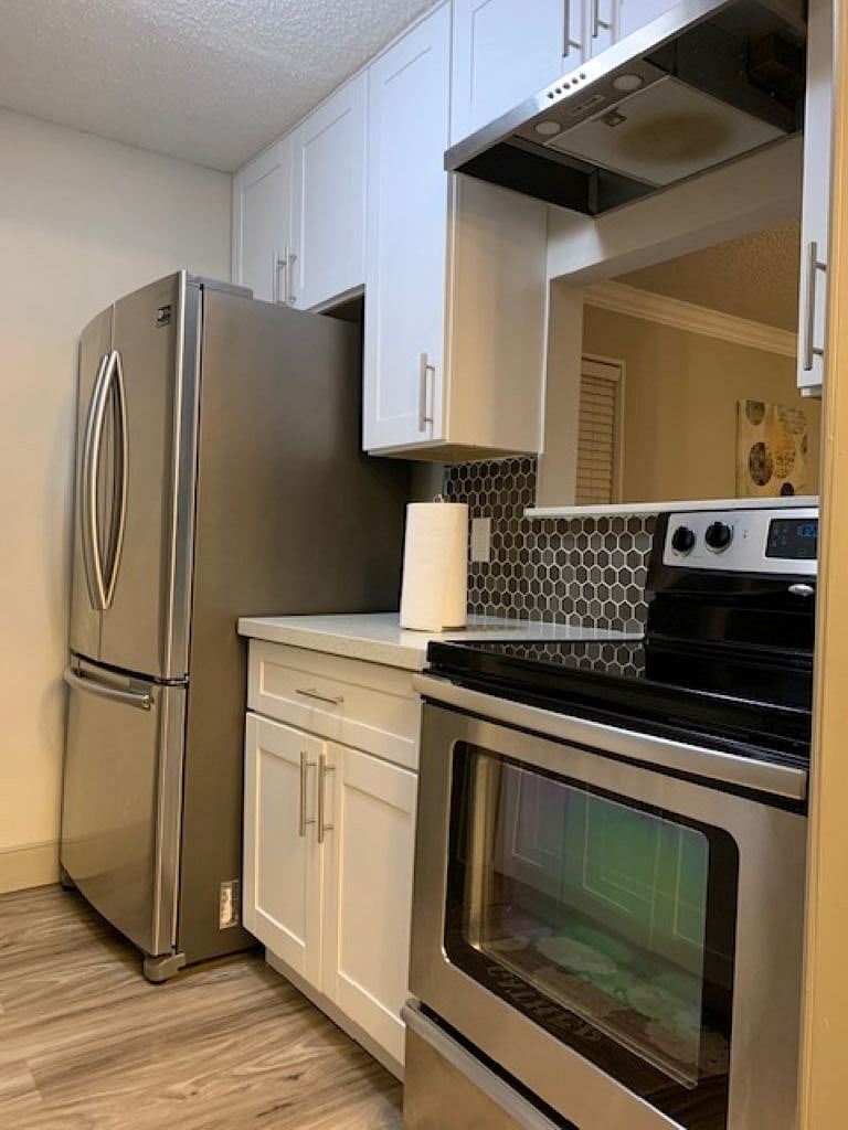 Furnished Finder property 1049052_1 photo 8