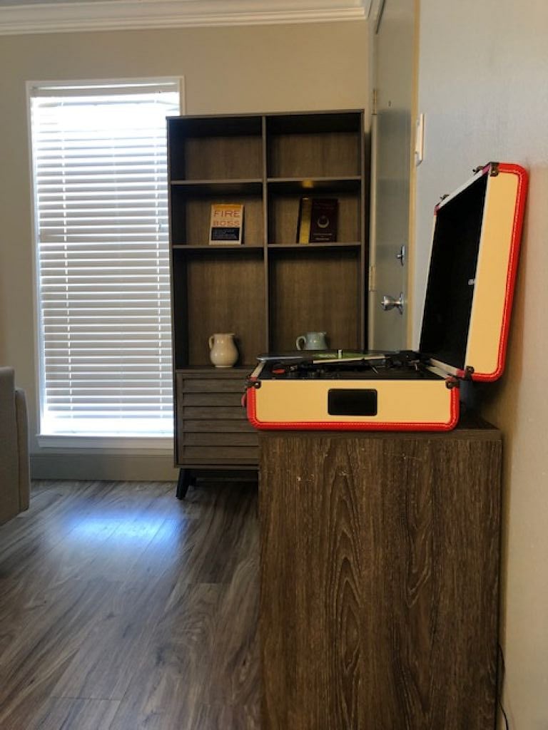 Furnished Finder property 1049052_1 photo 5