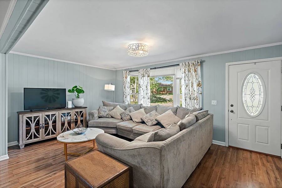Furnished Finder property 1049057_1 photo 8