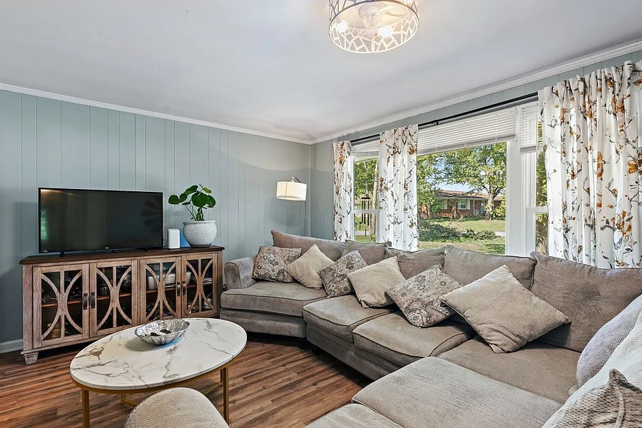 Furnished Finder property 1049057_1 photo 9