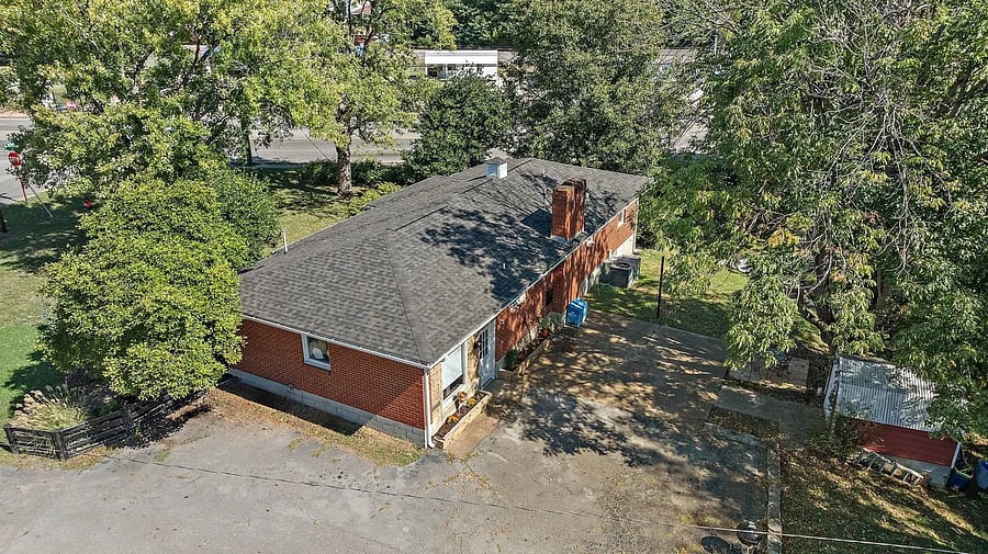 Furnished Finder property 1049057_1 photo 35