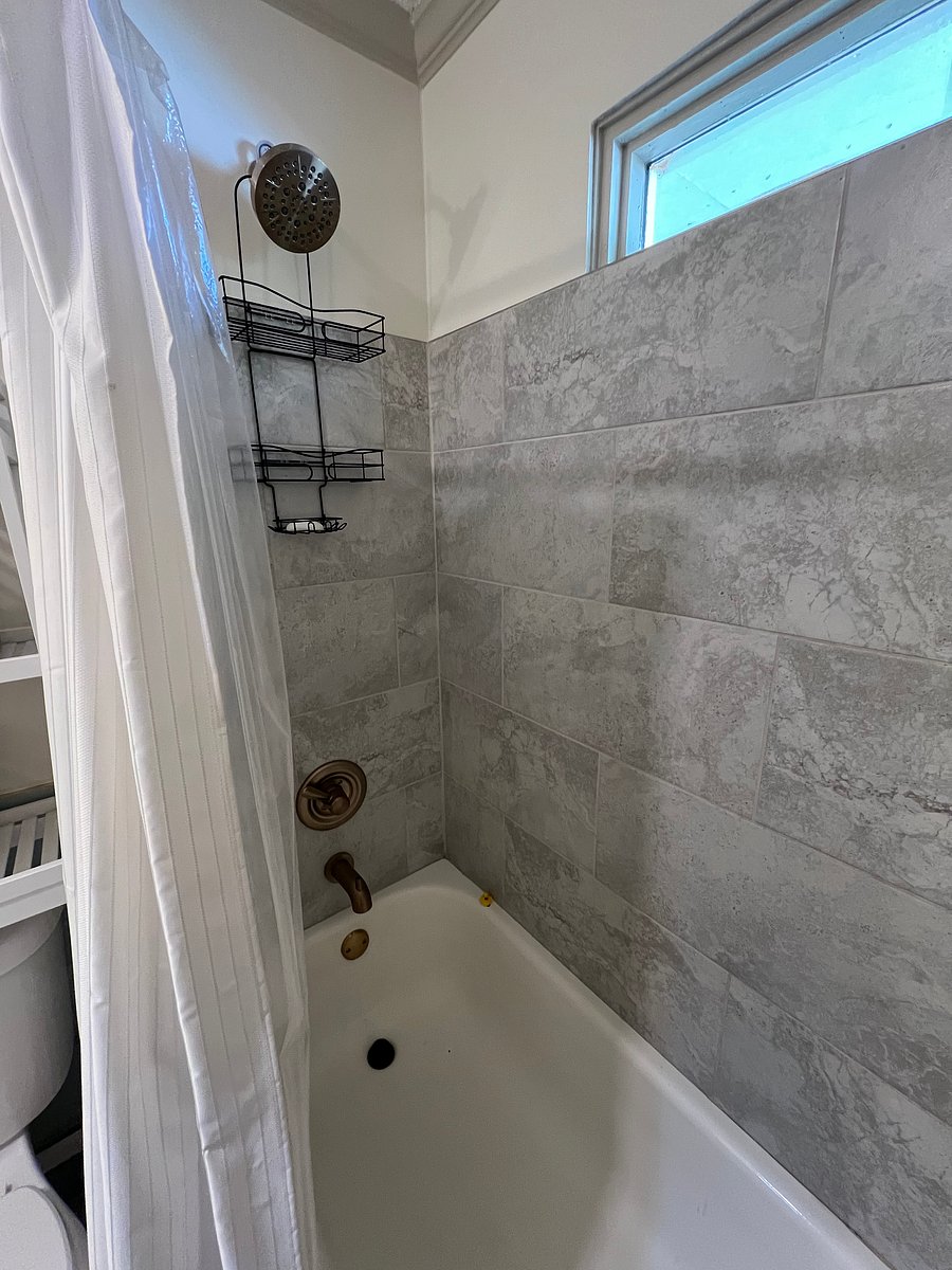 Furnished Finder property 1049059_1 photo 29
