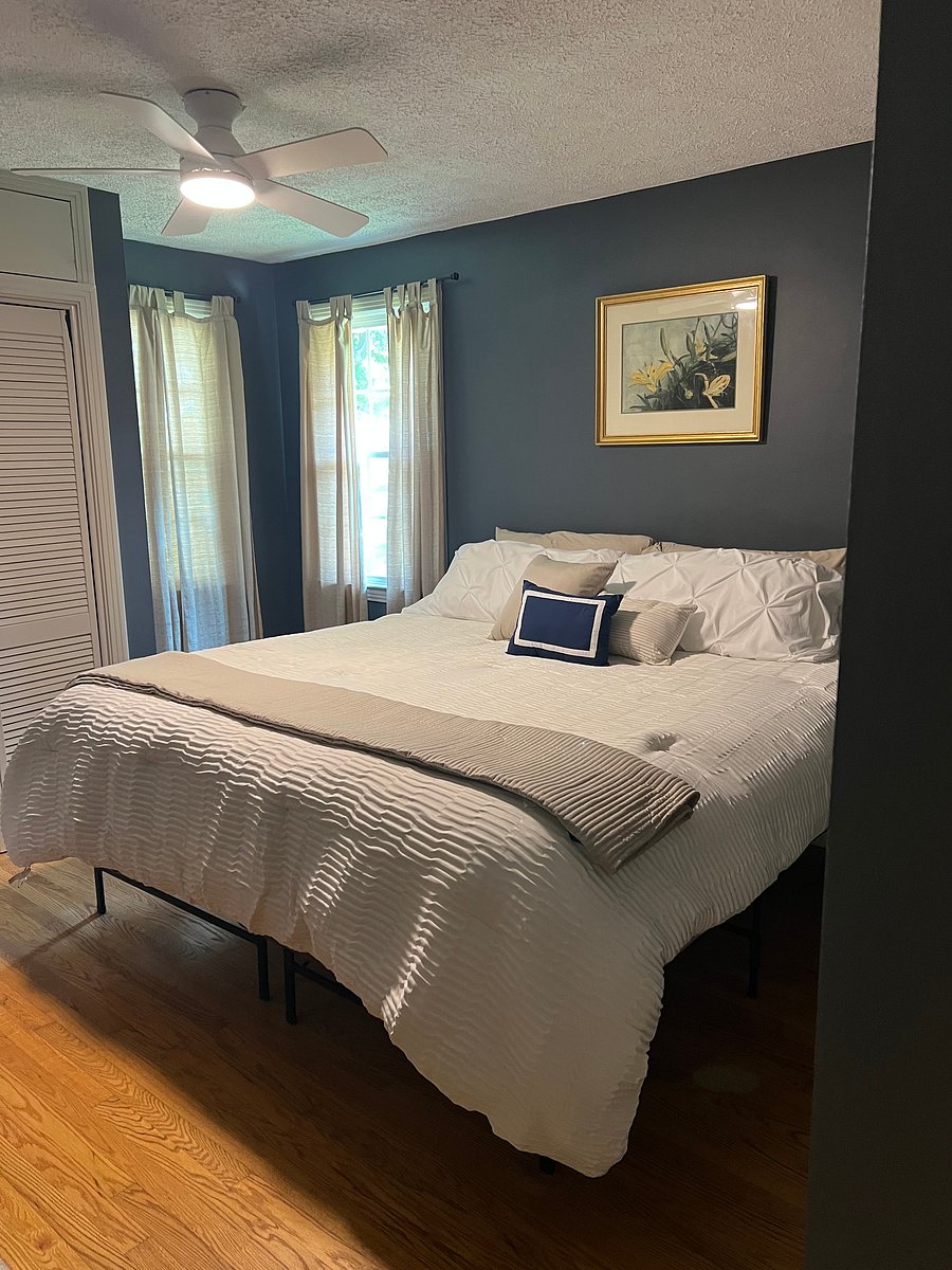 Furnished Finder property 1049059_1 photo 14