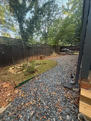 Furnished Finder property 1049068_1 photo 9