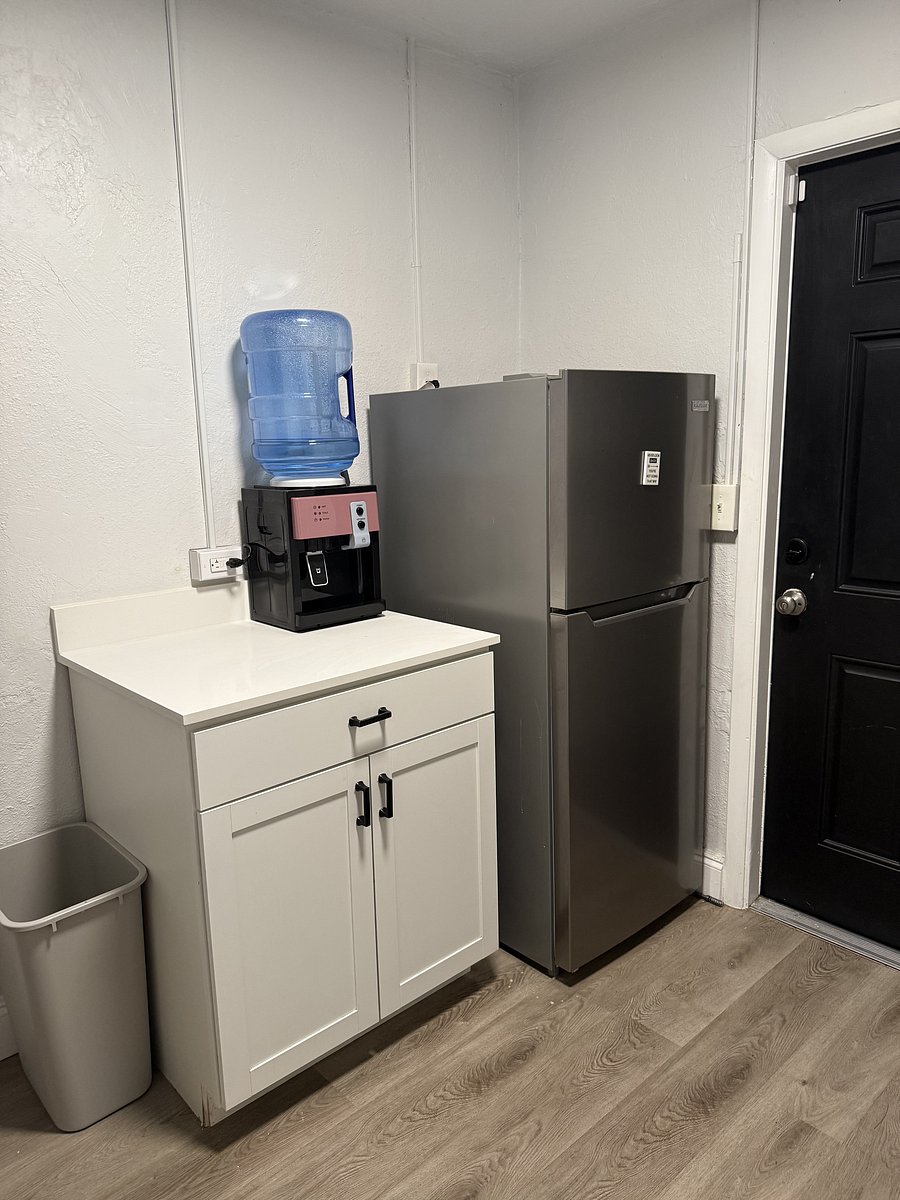 Furnished Finder property 1049075_1 photo 3