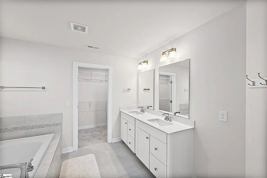 Furnished Finder property 1049079_1 photo 6