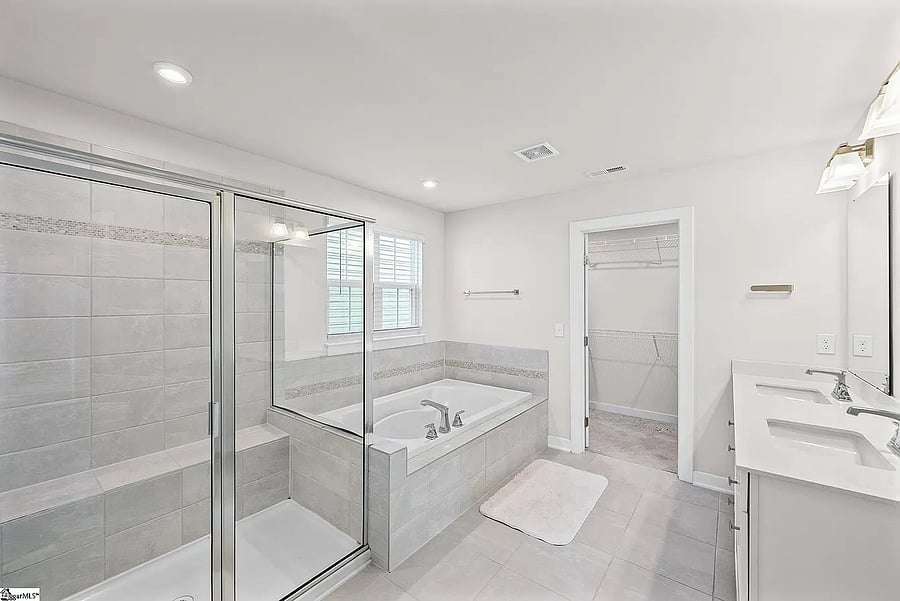 Furnished Finder property 1049079_1 photo 5