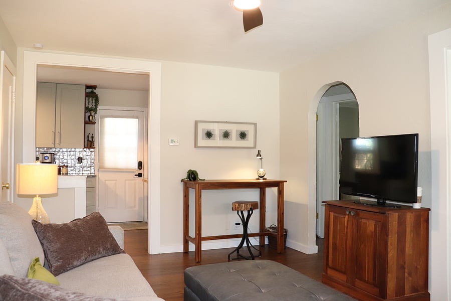 Furnished Finder property 1049081_1 photo 29
