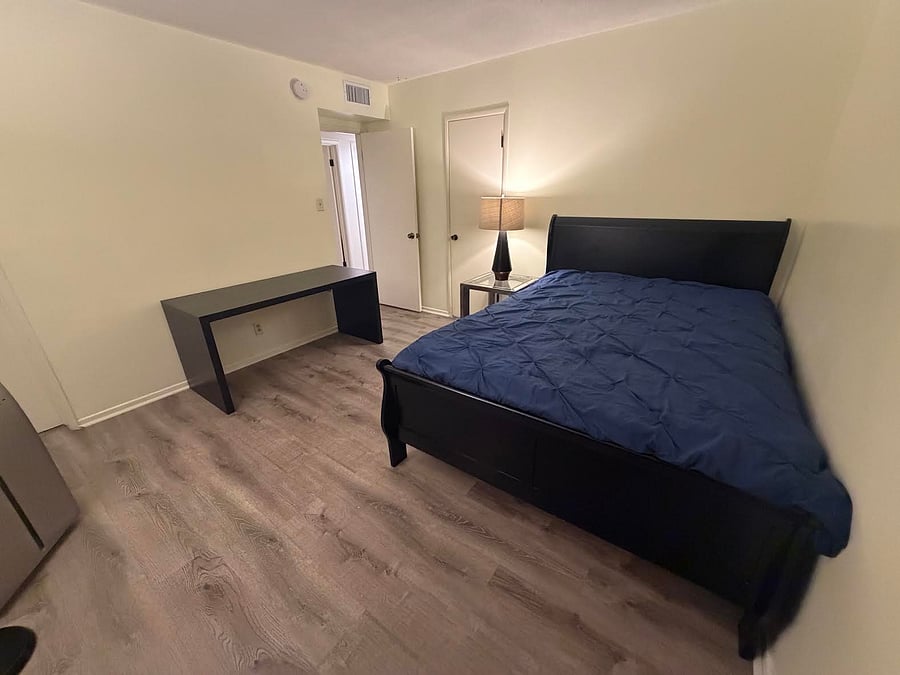 Furnished Finder property 1049085_1 photo 3