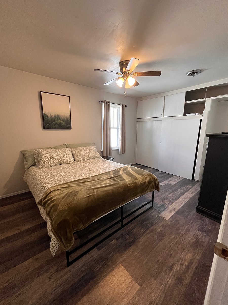 Furnished Finder property 1049086_1 photo 8