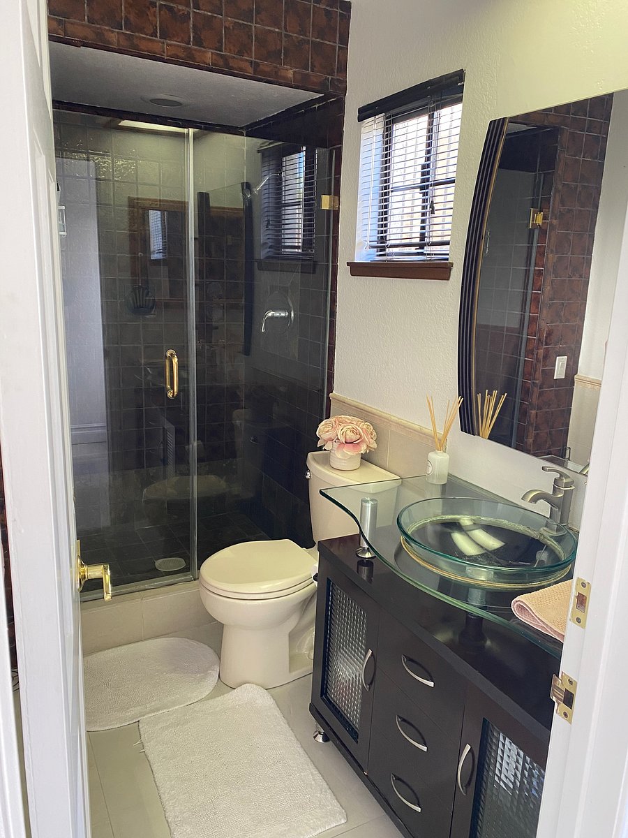 Furnished Finder property 1049091_1 photo 9