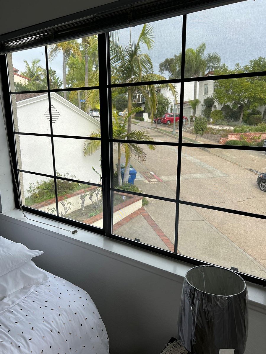 Furnished Finder property 1049091_1 photo 3