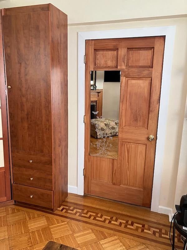 Furnished Finder property 1049095_1 photo 11