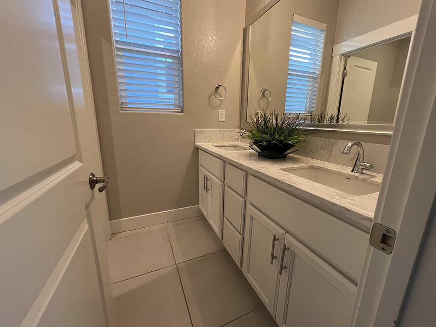 Furnished Finder property 1049104_1 photo 17