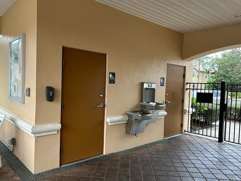 Furnished Finder property 1049117_1 photo 22