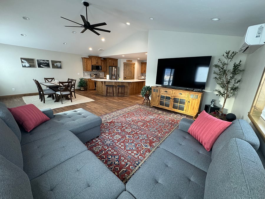 Furnished Finder property 1049143_1 photo 2
