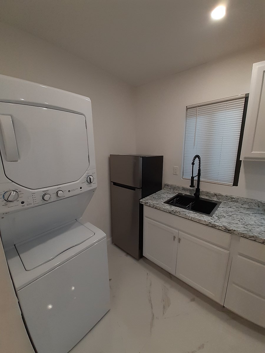 Furnished Finder property 1049174_1 photo 50