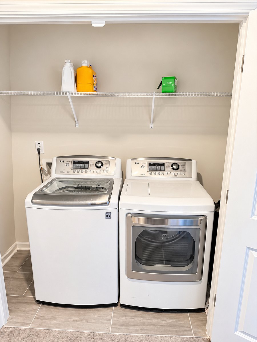 Furnished Finder property 1049183_1 photo 10