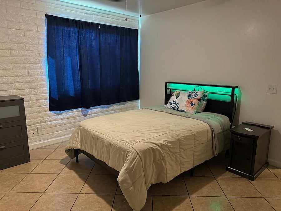 Furnished Finder property 1049186_1 photo 4