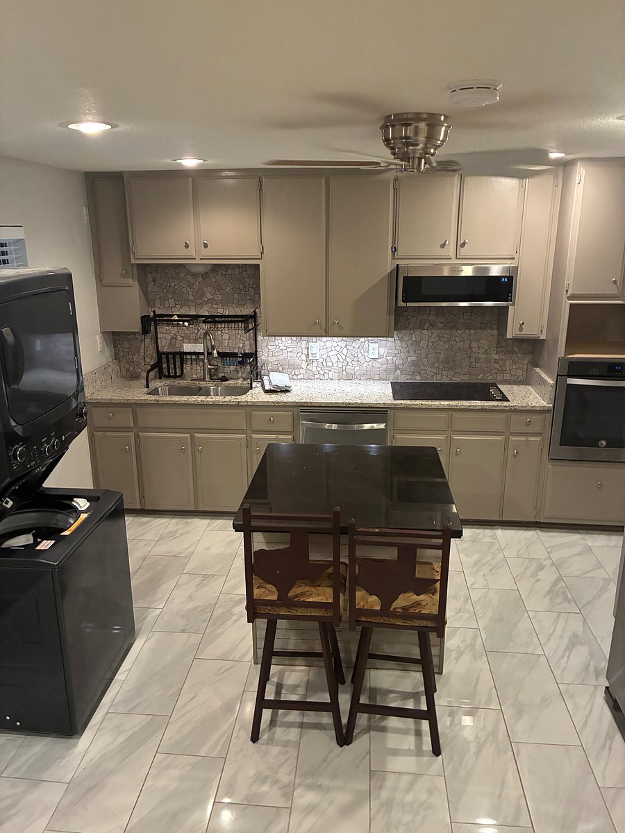 Furnished Finder property 1049187_1 photo 4