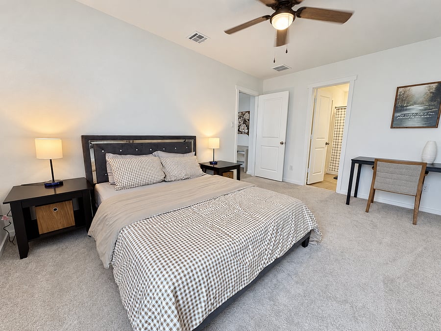 Furnished Finder property 1049190_1 photo 13
