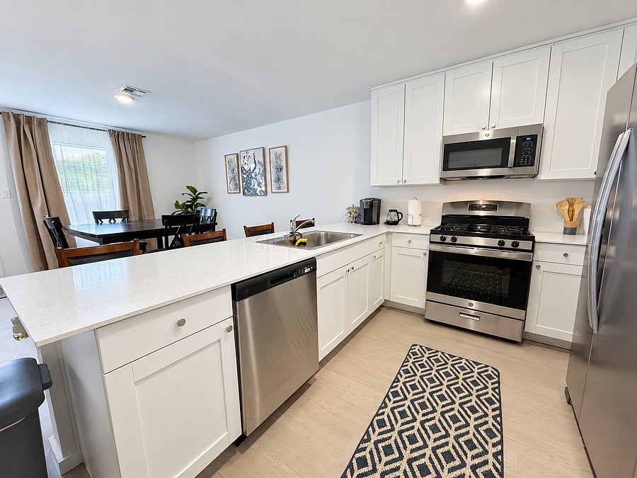 Furnished Finder property 1049190_1 photo 10