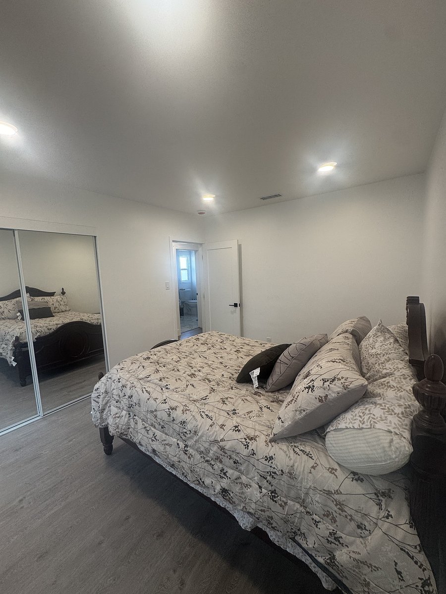 Furnished Finder property 1049205_1 photo 9