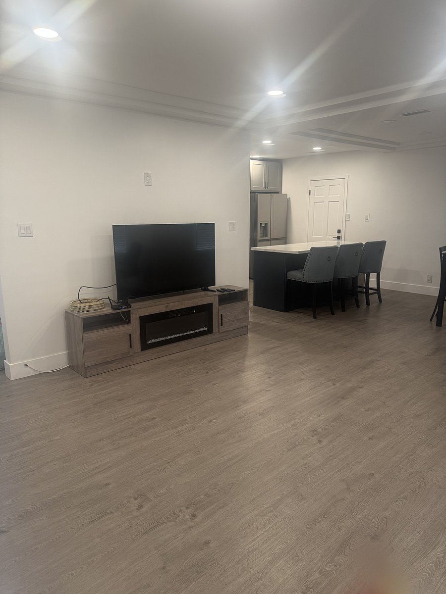 Furnished Finder property 1049205_1 photo 6
