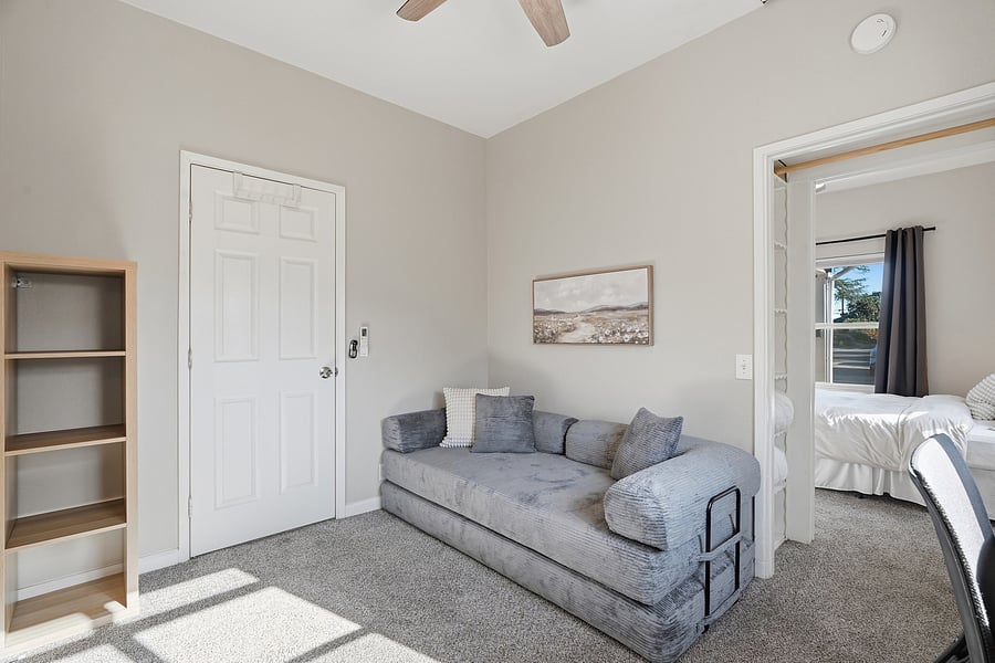 Furnished Finder property 1049211_1 photo 16