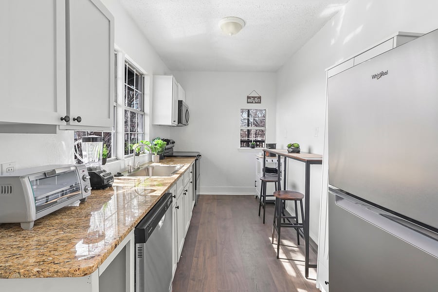 Furnished Finder property 1049226_1 photo 13