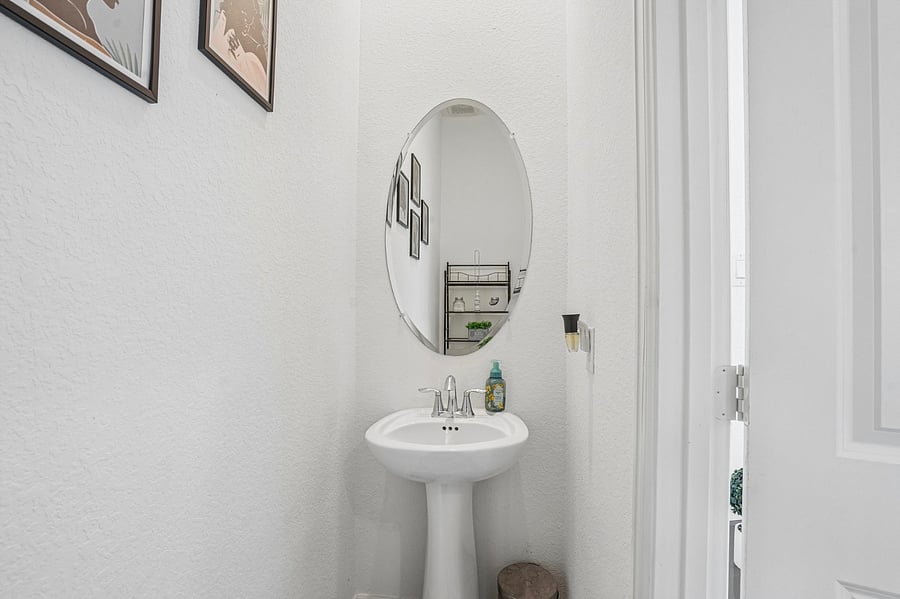 Furnished Finder property 1049242_1 photo 11