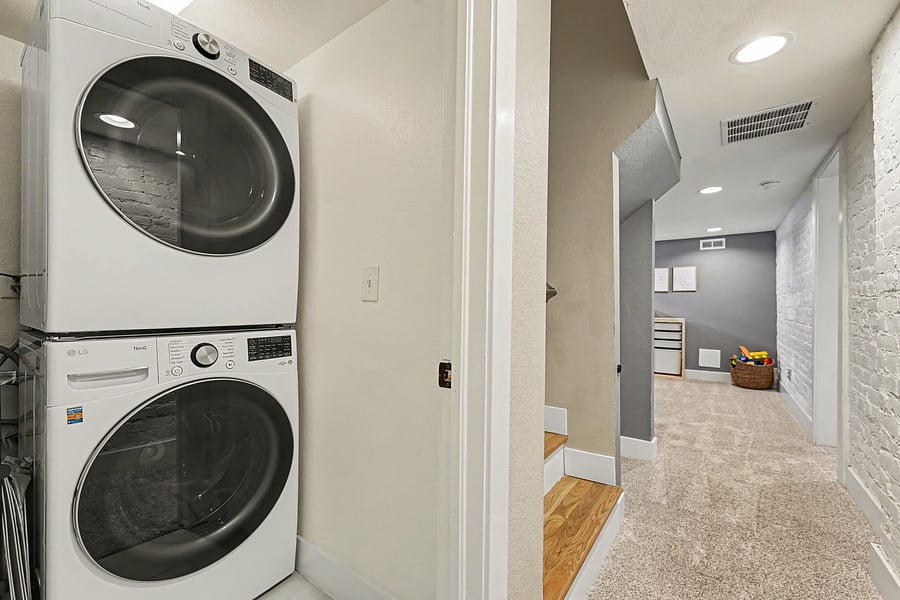 Furnished Finder property 1049250_1 photo 31