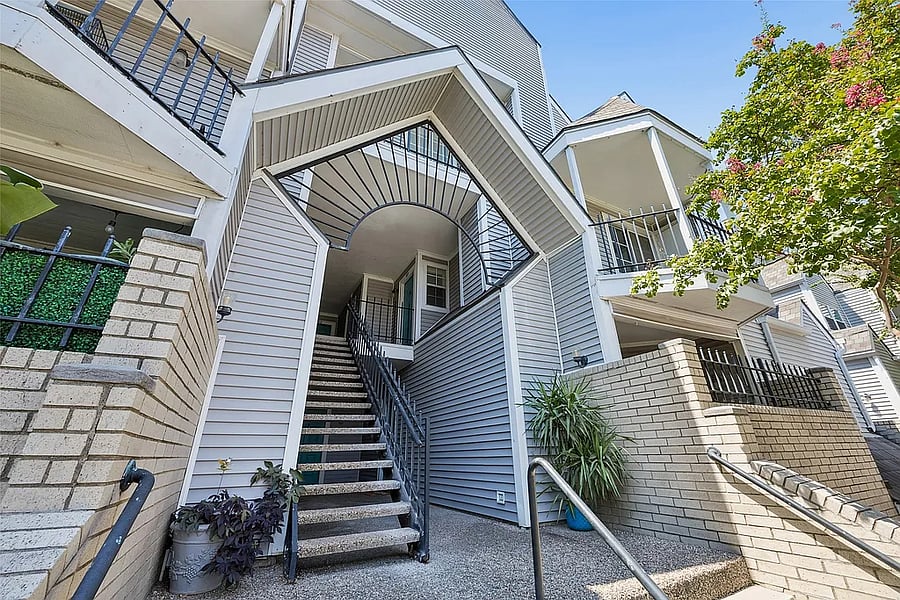 Furnished Finder property 1049253_1 photo 4