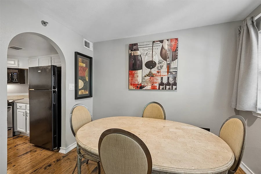 Furnished Finder property 1049253_1 photo 10