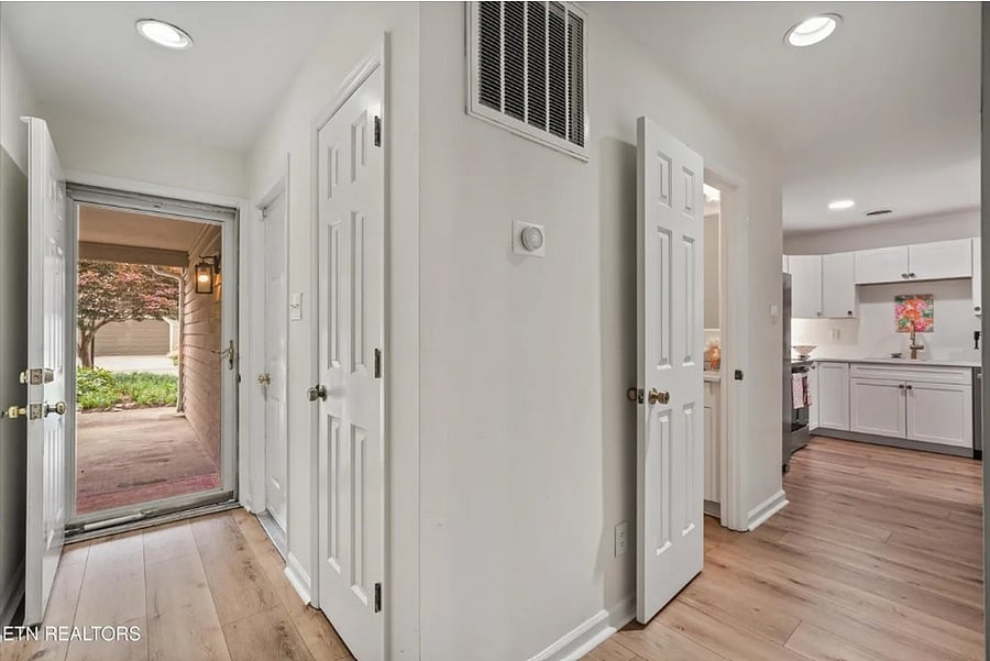 Furnished Finder property 1049256_1 photo 9