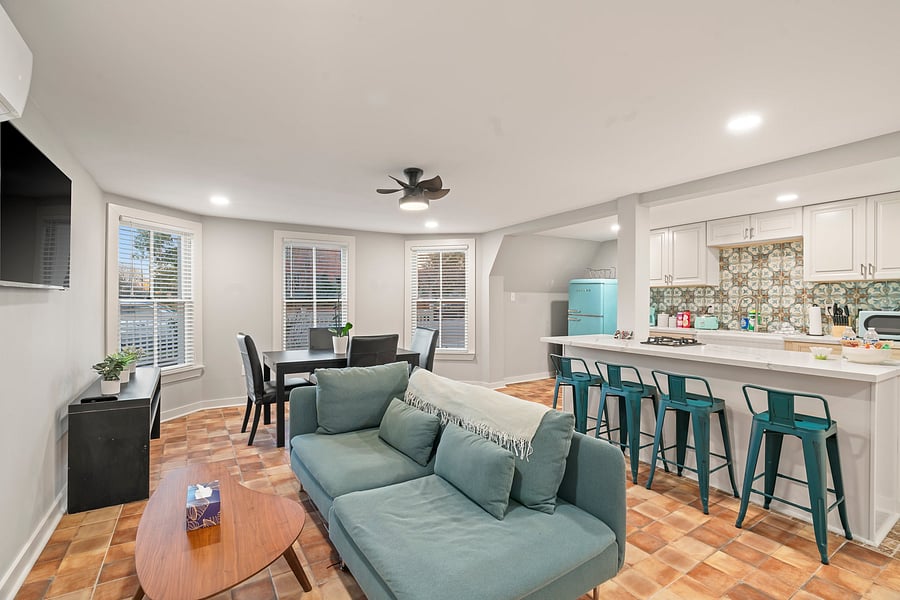 Furnished Finder property 1049263_1 photo 3