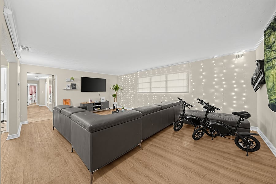 Furnished Finder property 1049265_1 photo 21