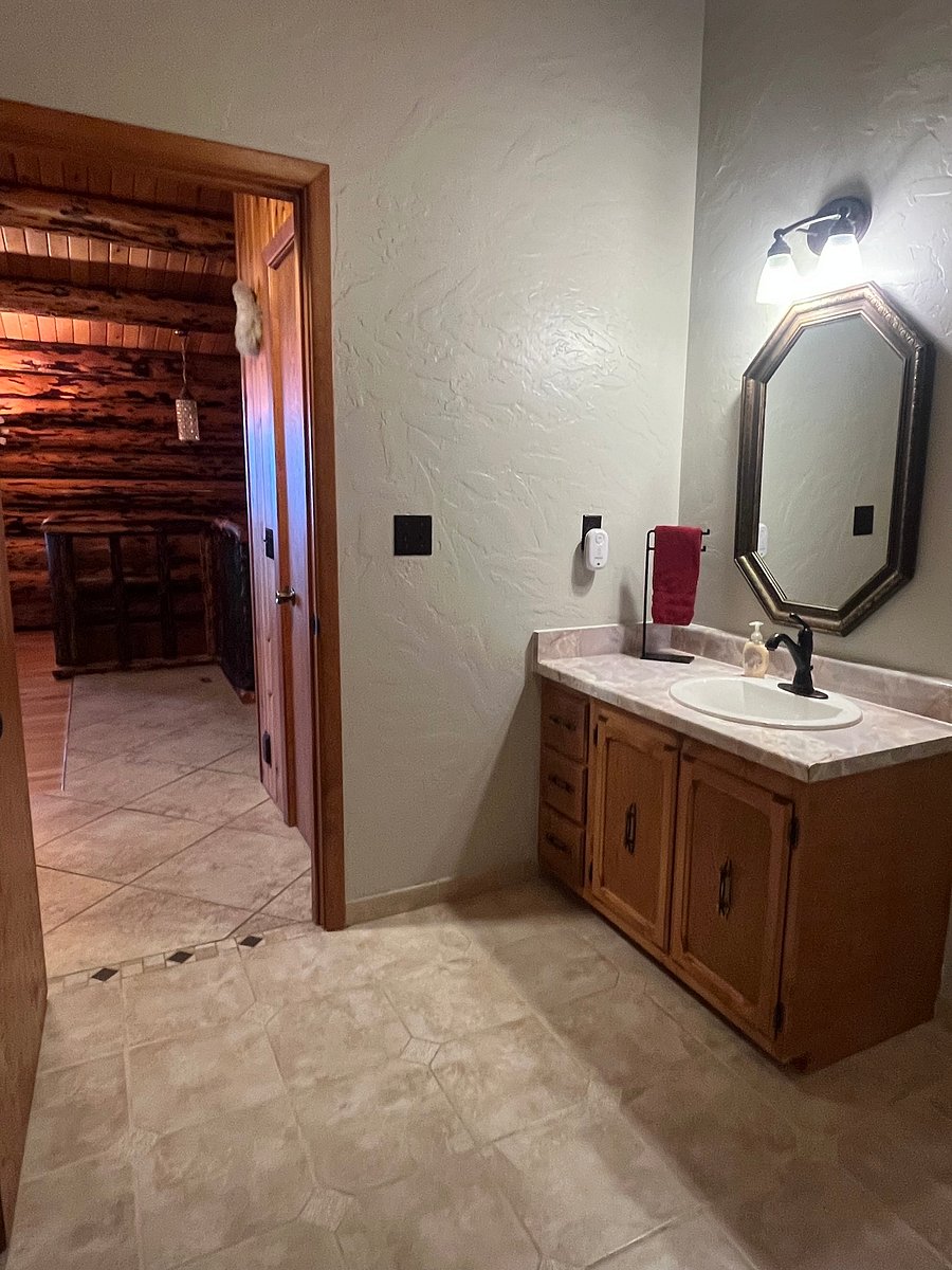 Furnished Finder property 1049285_1 photo 25