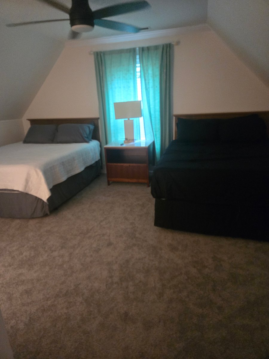 Furnished Finder property 1049319_1 photo 10