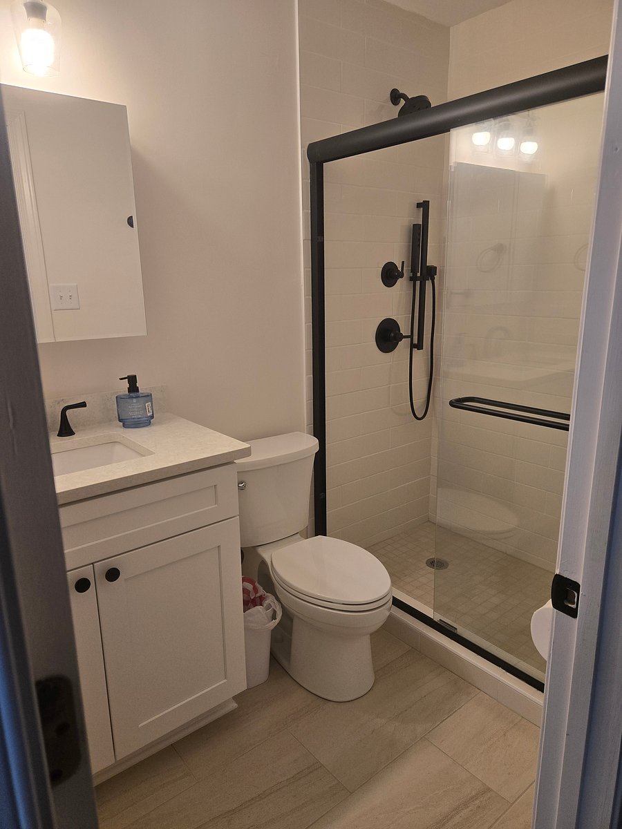 Furnished Finder property 1049319_1 photo 15