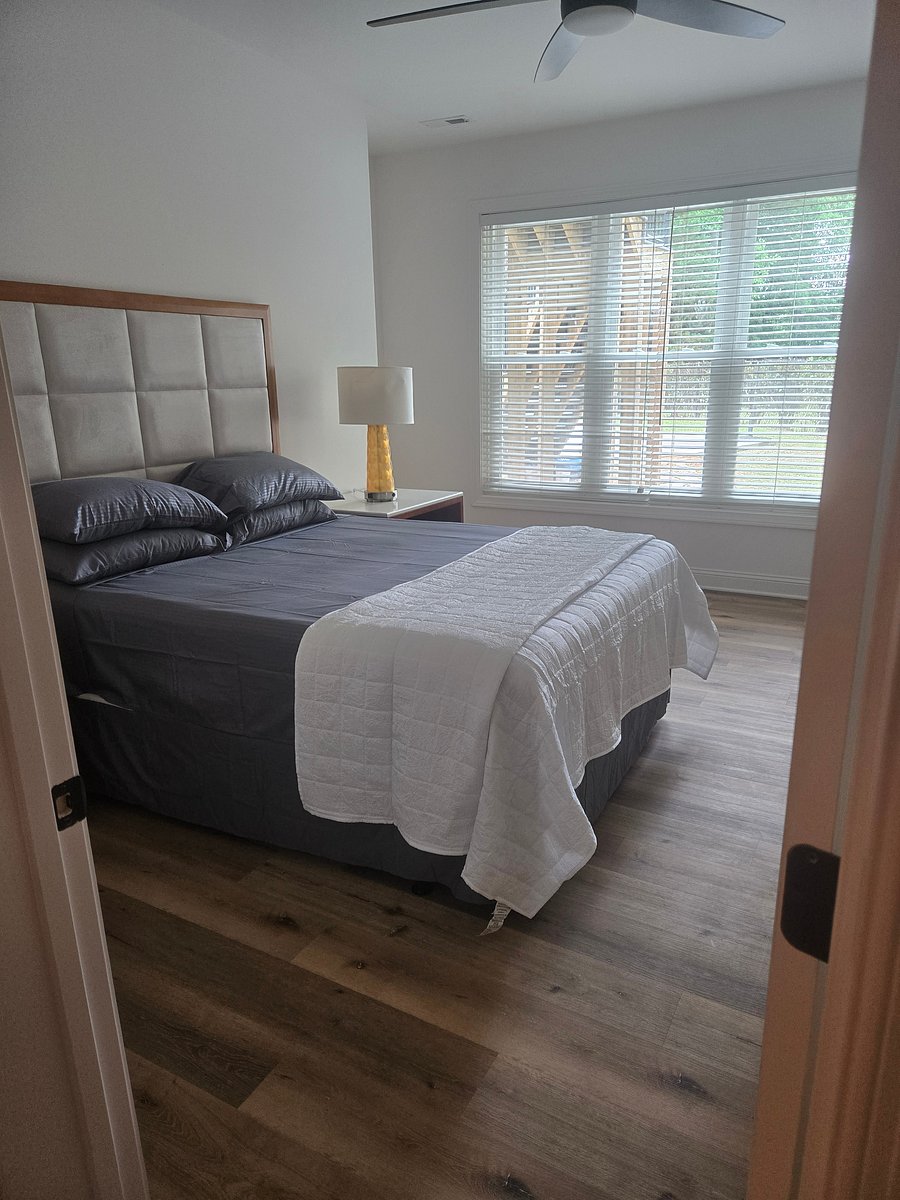 Furnished Finder property 1049319_1 photo 27