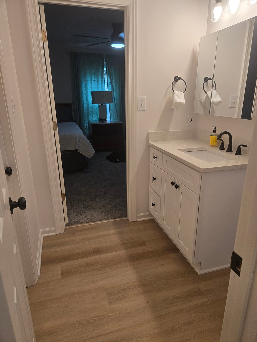 Furnished Finder property 1049319_1 photo 11