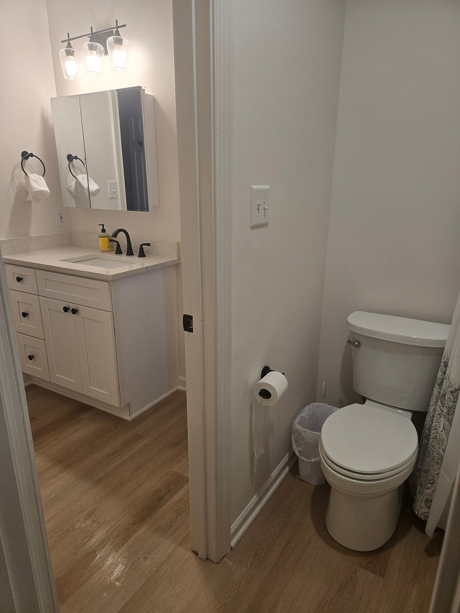 Furnished Finder property 1049319_1 photo 12