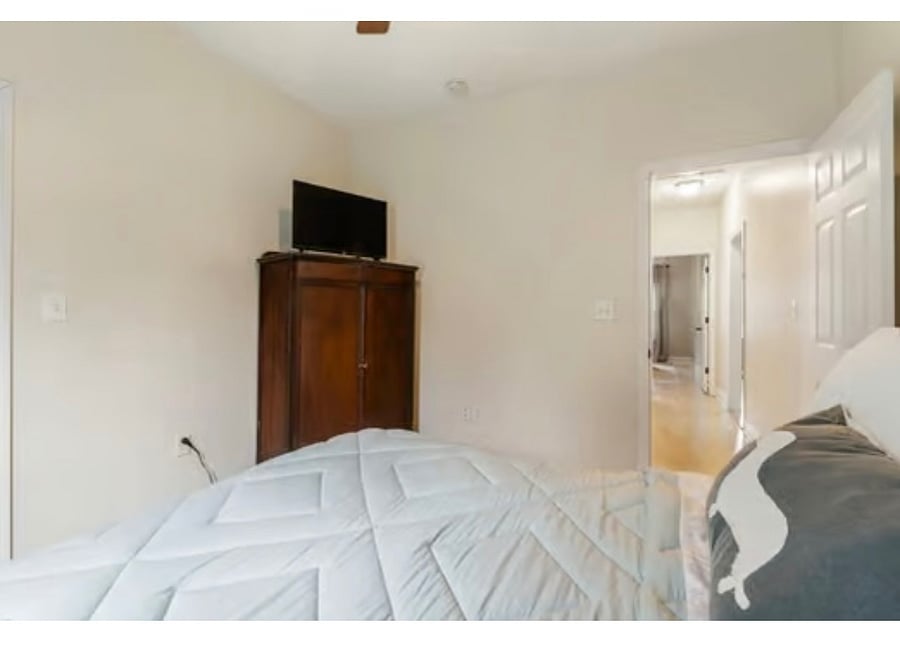 Furnished Finder property 1049329_1 photo 31