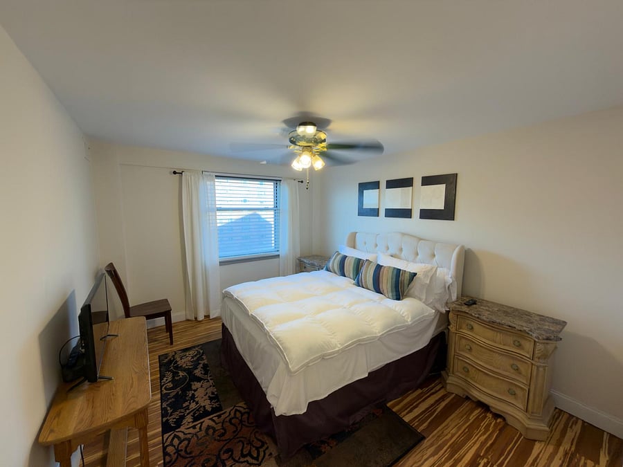 Furnished Finder property 1049334_1 photo 14