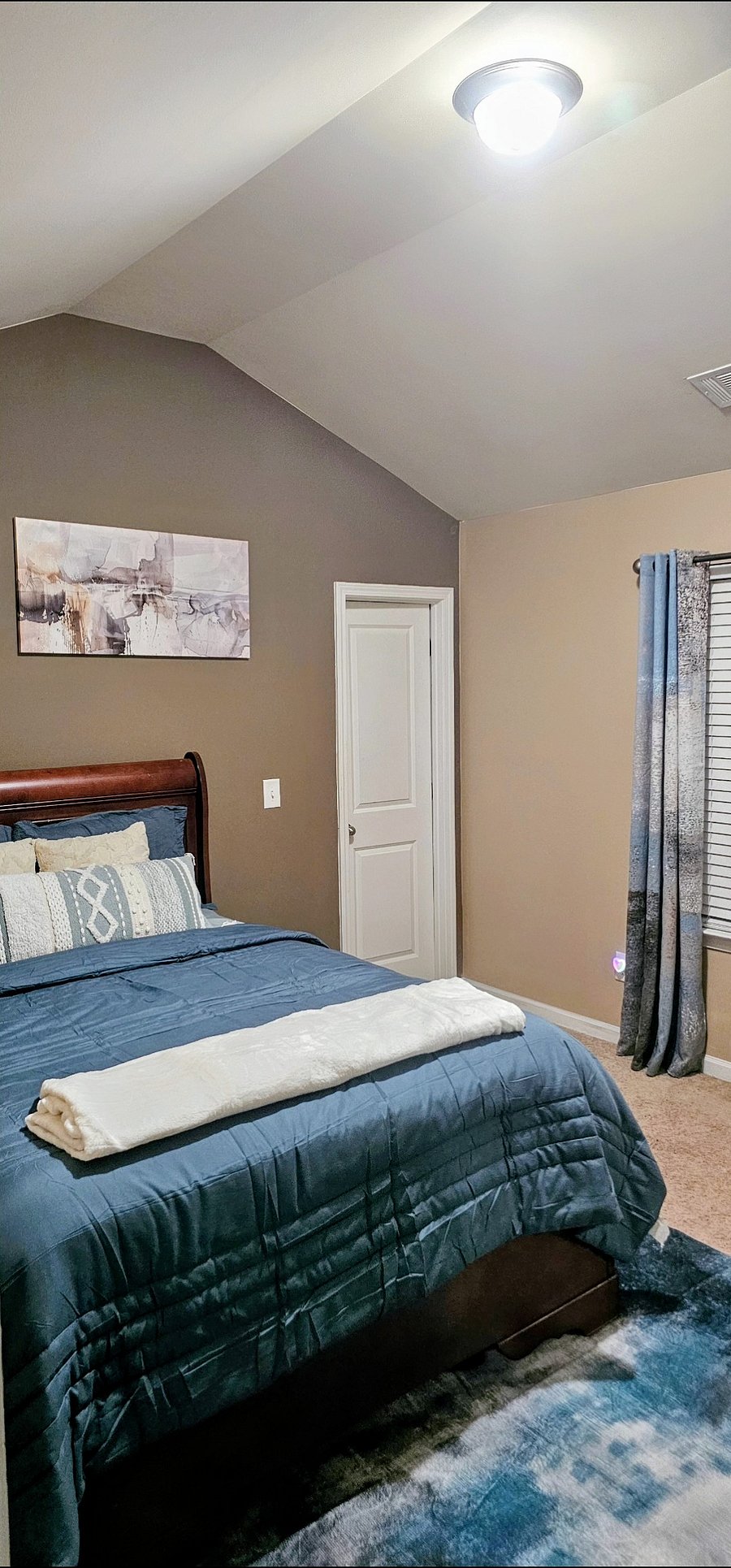 Second bedroom available for rent.